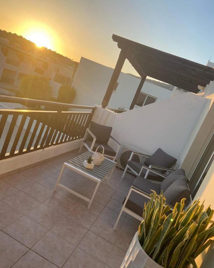 Stunning Apartment C106 With Balcony Looking Over Pool Pegeia Exterior foto